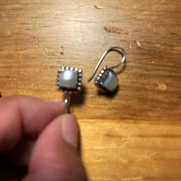 Authentic Silpada Earrings - Picture 4 of 15